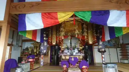 常楽寺の本殿・本堂