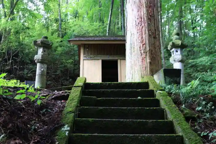 住吉玉津島神社の本殿・本堂
