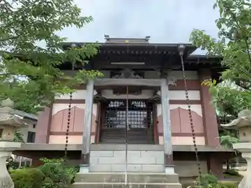 来福寺の本殿・本堂