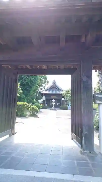 長光寺の山門・神門