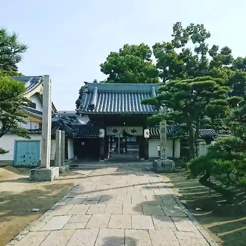 大聖観音寺（あびこ観音）の山門