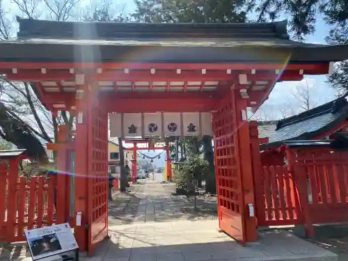生島足島神社の{uncategorized: "未分類", other: "その他", undefined: "問題あり", building: "その他建物", grave: "お墓", sacred_gate: "鳥居", guardian: "狛犬", statue: "像", buddha: "仏像", history: "歴史", nature: "自然", garden: "庭園", animal: "動物", pagoda: "塔", temizu: "手水舎", mountain_gate: "山門・神門", sanctuary: "本殿・本堂", subordinate: "末社・摂社", art: "芸術", scenery: "景色", jizo: "地蔵", ema: "絵馬", goshuin: "御朱印", omikuji: "おみくじ", items: "授与品その他", amulet: "お守り", goshuincho: "御朱印帳", eats: "食事", festival: "お祭り", votive_dance: "神楽", shichigosan: "七五三参", wedding: "結婚式", experience: "体験その他", initially: "初詣", around: "周辺", anti_infection: "感染症対策"}