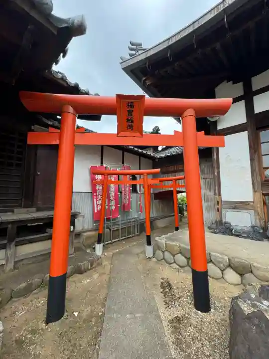 岳桂院の{uncategorized: "未分類", other: "その他", undefined: "問題あり", building: "その他建物", grave: "お墓", sacred_gate: "鳥居", guardian: "狛犬", statue: "像", buddha: "仏像", history: "歴史", nature: "自然", garden: "庭園", animal: "動物", pagoda: "塔", temizu: "手水舎", mountain_gate: "山門・神門", sanctuary: "本殿・本堂", subordinate: "末社・摂社", art: "芸術", scenery: "景色", jizo: "地蔵", ema: "絵馬", goshuin: "御朱印", omikuji: "おみくじ", items: "授与品その他", amulet: "お守り", goshuincho: "御朱印帳", eats: "食事", festival: "お祭り", votive_dance: "神楽", shichigosan: "七五三参", wedding: "結婚式", experience: "体験その他", initially: "初詣", around: "周辺", anti_infection: "感染症対策"}