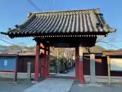 稱名寺の山門