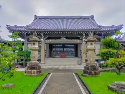 観音寺の本殿・本堂