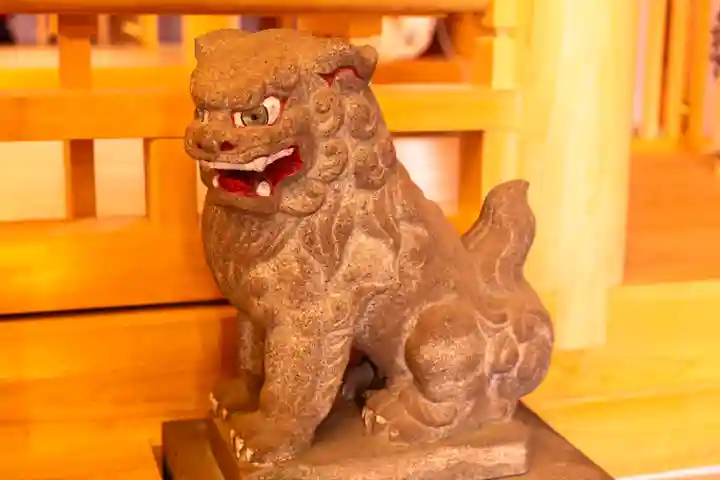 白山比咩神社 奥宮の狛犬