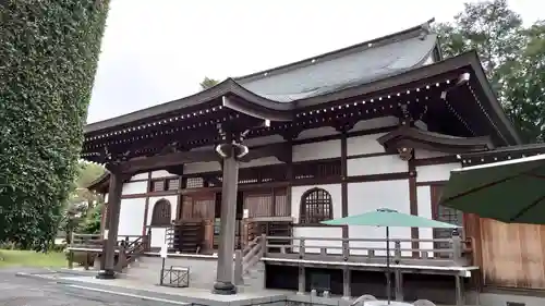 明言寺（石打こぶ観音）の本殿・本堂