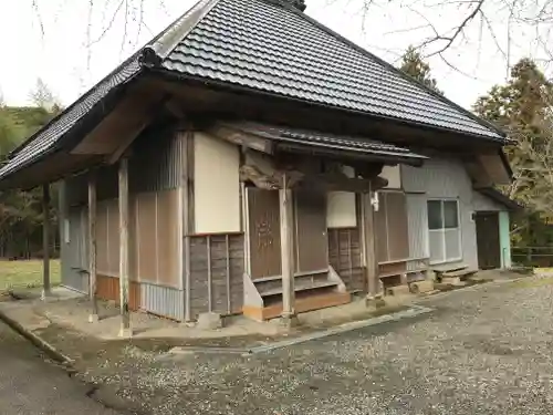 観音堂の本殿・本堂