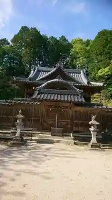 波弥神社の本殿