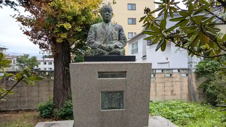 本願寺帯広別院の像