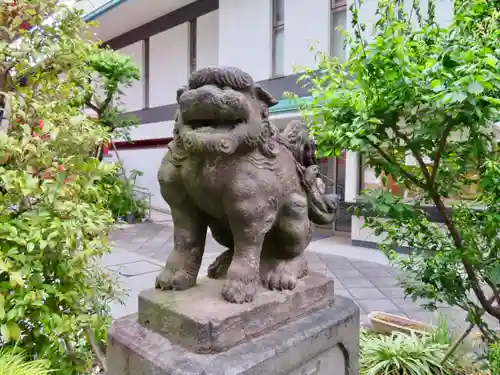 成子天神社の狛犬