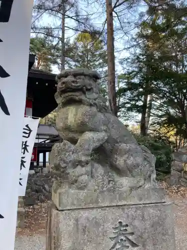 白根神社の{uncategorized: "未分類", other: "その他", undefined: "問題あり", building: "その他建物", grave: "お墓", sacred_gate: "鳥居", guardian: "狛犬", statue: "像", buddha: "仏像", history: "歴史", nature: "自然", garden: "庭園", animal: "動物", pagoda: "塔", temizu: "手水舎", mountain_gate: "山門・神門", sanctuary: "本殿・本堂", subordinate: "末社・摂社", art: "芸術", scenery: "景色", jizo: "地蔵", ema: "絵馬", goshuin: "御朱印", omikuji: "おみくじ", items: "授与品その他", amulet: "お守り", goshuincho: "御朱印帳", eats: "食事", festival: "お祭り", votive_dance: "神楽", shichigosan: "七五三参", wedding: "結婚式", experience: "体験その他", initially: "初詣", around: "周辺", anti_infection: "感染症対策"}