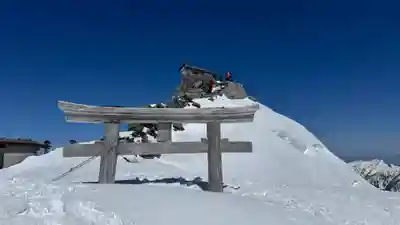 雄山神社峰本社の鳥居