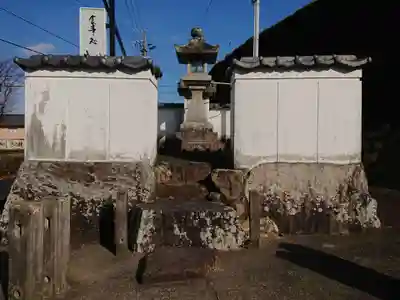 祠のその他建物