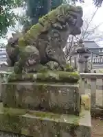 栴壇野神社の狛犬