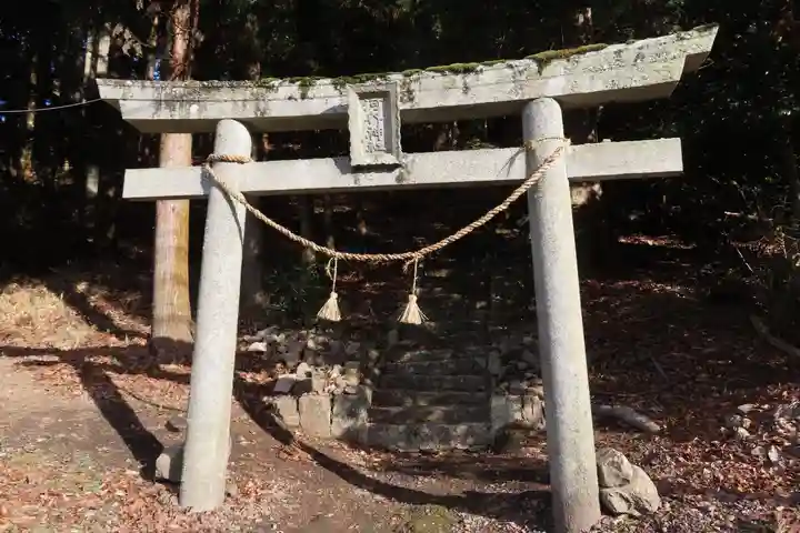 河内神社の鳥居