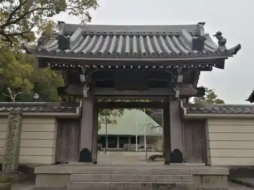 龍海院の山門・神門