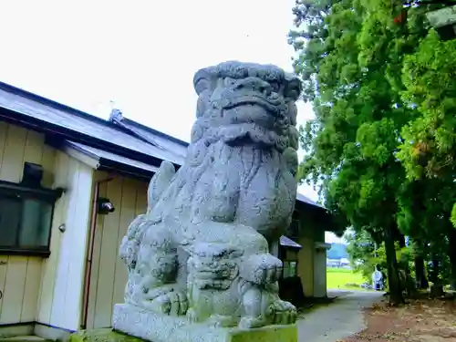 鹿島神社の狛犬