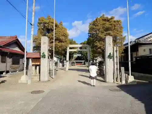 宇都宮神社の鳥居