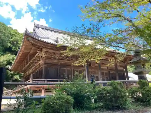 随願寺の本殿・本堂