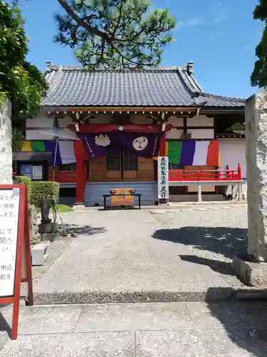 大久保山 自性院の本殿・本堂