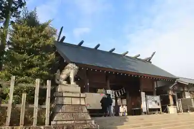 開成山大神宮の山門・神門