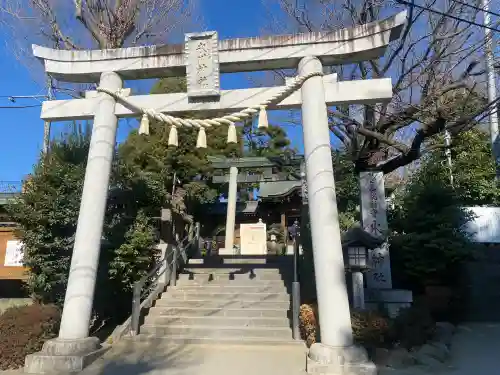 鳩ヶ谷氷川神社の{uncategorized: "未分類", other: "その他", undefined: "問題あり", building: "その他建物", grave: "お墓", sacred_gate: "鳥居", guardian: "狛犬", statue: "像", buddha: "仏像", history: "歴史", nature: "自然", garden: "庭園", animal: "動物", pagoda: "塔", temizu: "手水舎", mountain_gate: "山門・神門", sanctuary: "本殿・本堂", subordinate: "末社・摂社", art: "芸術", scenery: "景色", jizo: "地蔵", ema: "絵馬", goshuin: "御朱印", omikuji: "おみくじ", items: "授与品その他", amulet: "お守り", goshuincho: "御朱印帳", eats: "食事", festival: "お祭り", votive_dance: "神楽", shichigosan: "七五三参", wedding: "結婚式", experience: "体験その他", initially: "初詣", around: "周辺", anti_infection: "感染症対策"}
