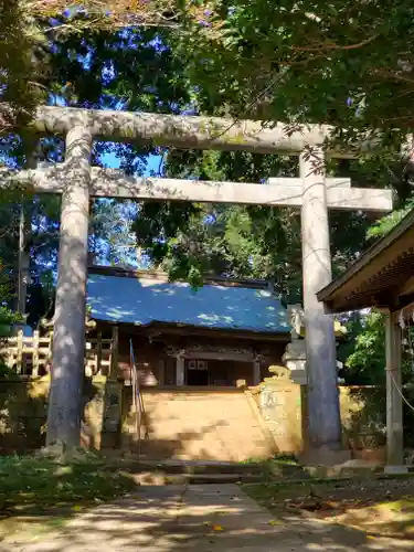 側高神社の鳥居