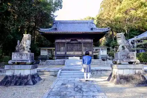 八柱社の本殿・本堂