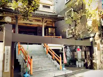 高野寺の本殿・本堂