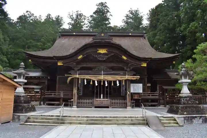 小國神社の本殿・本堂