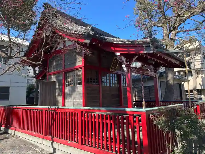 北野天神(仲六郷北野神社)の{uncategorized: "未分類", other: "その他", undefined: "問題あり", building: "その他建物", grave: "お墓", sacred_gate: "鳥居", guardian: "狛犬", statue: "像", buddha: "仏像", history: "歴史", nature: "自然", garden: "庭園", animal: "動物", pagoda: "塔", temizu: "手水舎", mountain_gate: "山門・神門", sanctuary: "本殿・本堂", subordinate: "末社・摂社", art: "芸術", scenery: "景色", jizo: "地蔵", ema: "絵馬", goshuin: "御朱印", omikuji: "おみくじ", items: "授与品その他", amulet: "お守り", goshuincho: "御朱印帳", eats: "食事", festival: "お祭り", votive_dance: "神楽", shichigosan: "七五三参", wedding: "結婚式", experience: "体験その他", initially: "初詣", around: "周辺", anti_infection: "感染症対策"}