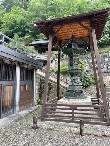 立石寺奥之院の建物その他