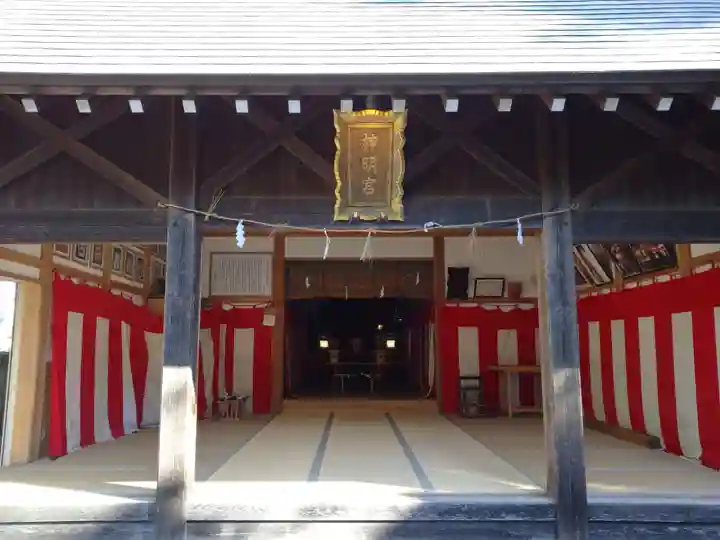 神明社の本殿・本堂