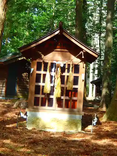 春日神社の末社