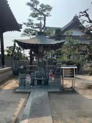 西林寺のその他建物