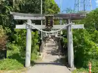 三嶋神社の{uncategorized: "未分類", other: "その他", undefined: "問題あり", building: "その他建物", grave: "お墓", sacred_gate: "鳥居", guardian: "狛犬", statue: "像", buddha: "仏像", history: "歴史", nature: "自然", garden: "庭園", animal: "動物", pagoda: "塔", temizu: "手水舎", mountain_gate: "山門・神門", sanctuary: "本殿・本堂", subordinate: "末社・摂社", art: "芸術", scenery: "景色", jizo: "地蔵", ema: "絵馬", goshuin: "御朱印", omikuji: "おみくじ", items: "授与品その他", amulet: "お守り", goshuincho: "御朱印帳", eats: "食事", festival: "お祭り", votive_dance: "神楽", shichigosan: "七五三参", wedding: "結婚式", experience: "体験その他", initially: "初詣", around: "周辺", anti_infection: "感染症対策"}