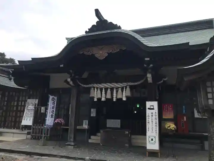 四山神社の本殿・本堂