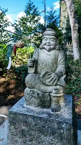 麻賀多神社の像