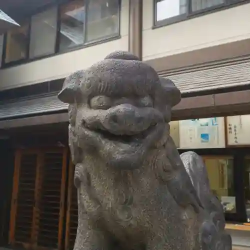 芝大神宮の狛犬