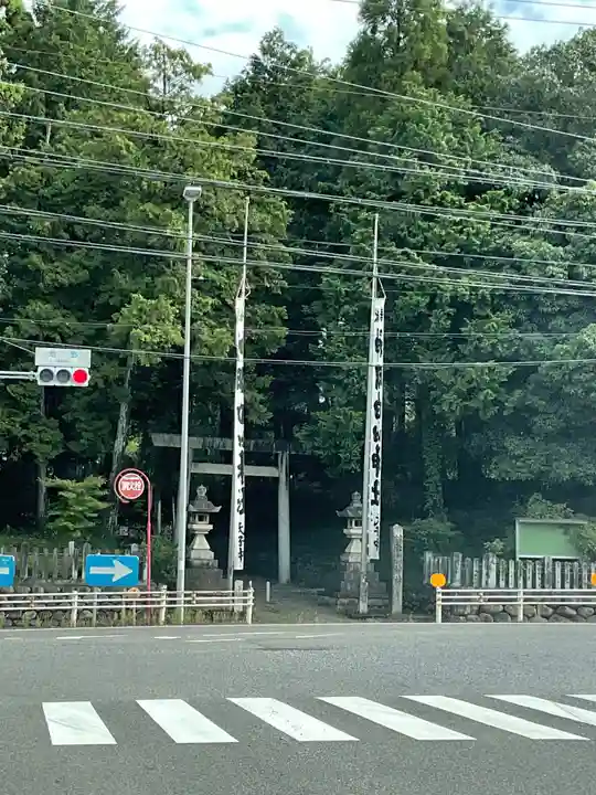 神明白山社相殿(杁下)のその他建物