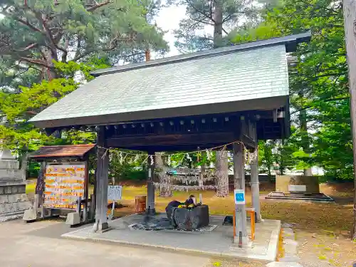 富良野神社の手水