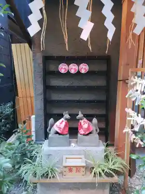 五十稲荷神社(栄寿稲荷神社)の狛犬