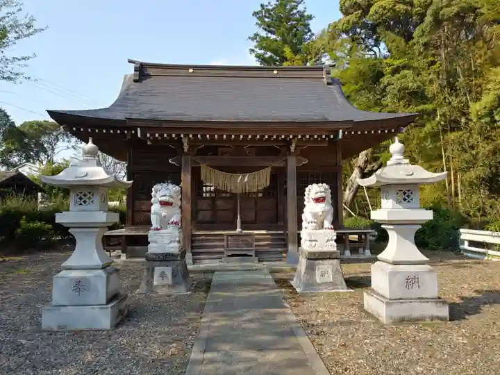 三熊神社の本殿・本堂