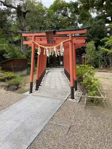 辛國神社の末社