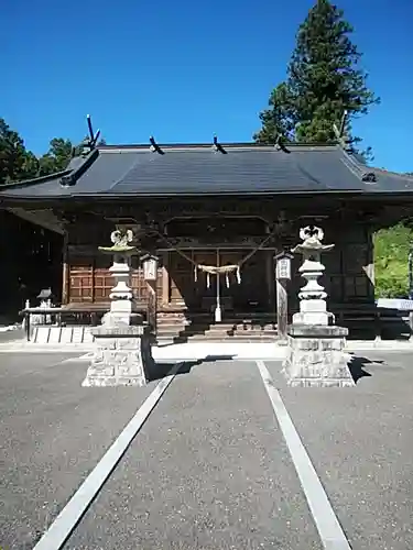 春日神社の本殿・本堂