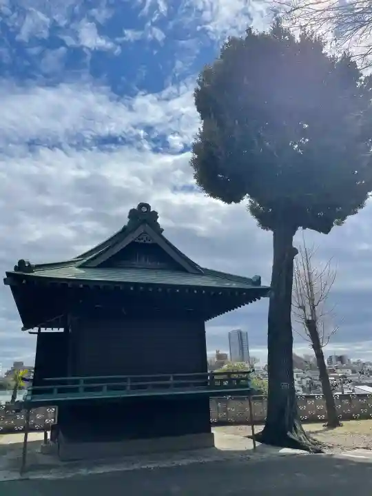 香取神社の{uncategorized: "未分類", other: "その他", undefined: "問題あり", building: "その他建物", grave: "お墓", sacred_gate: "鳥居", guardian: "狛犬", statue: "像", buddha: "仏像", history: "歴史", nature: "自然", garden: "庭園", animal: "動物", pagoda: "塔", temizu: "手水舎", mountain_gate: "山門・神門", sanctuary: "本殿・本堂", subordinate: "末社・摂社", art: "芸術", scenery: "景色", jizo: "地蔵", ema: "絵馬", goshuin: "御朱印", omikuji: "おみくじ", items: "授与品その他", amulet: "お守り", goshuincho: "御朱印帳", eats: "食事", festival: "お祭り", votive_dance: "神楽", shichigosan: "七五三参", wedding: "結婚式", experience: "体験その他", initially: "初詣", around: "周辺", anti_infection: "感染症対策"}