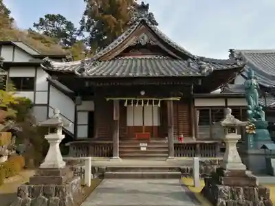 養学院の本殿・本堂