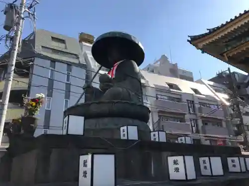 眞性寺の像