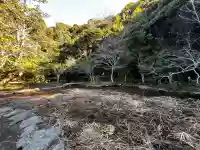 鹿島神宮の{uncategorized: "未分類", other: "その他", undefined: "問題あり", building: "その他建物", grave: "お墓", sacred_gate: "鳥居", guardian: "狛犬", statue: "像", buddha: "仏像", history: "歴史", nature: "自然", garden: "庭園", animal: "動物", pagoda: "塔", temizu: "手水舎", mountain_gate: "山門・神門", sanctuary: "本殿・本堂", subordinate: "末社・摂社", art: "芸術", scenery: "景色", jizo: "地蔵", ema: "絵馬", goshuin: "御朱印", omikuji: "おみくじ", items: "授与品その他", amulet: "お守り", goshuincho: "御朱印帳", eats: "食事", festival: "お祭り", votive_dance: "神楽", shichigosan: "七五三参", wedding: "結婚式", experience: "体験その他", initially: "初詣", around: "周辺", anti_infection: "感染症対策"}
